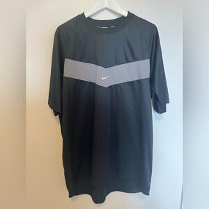 Vintage 2000’s Nike T-shirt Men XL